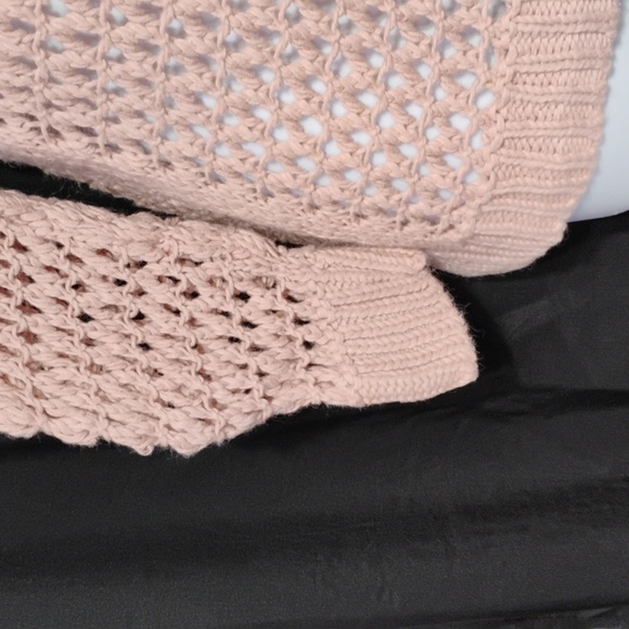 American Eagle crotchet pink top - Picture 6 of 13